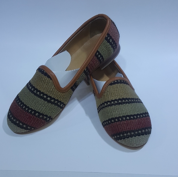 Handmade kilim Flats - Picture 3 of 7